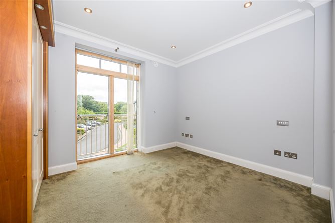 18 Howth Lodge Apartments, Howth Road, Howth, County Dublin