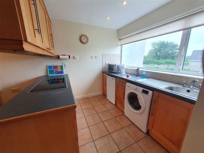 Apartment 4 Short Term Letting ** Metges Lane, Navan, Meath