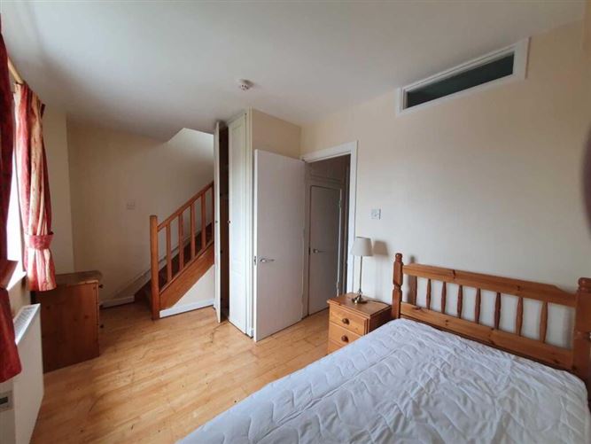 Apartment 4 Short Term Letting ** Metges Lane, Navan, Meath