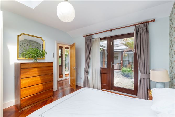 4 Greenville Terrace, South Circular Road, Dublin 8