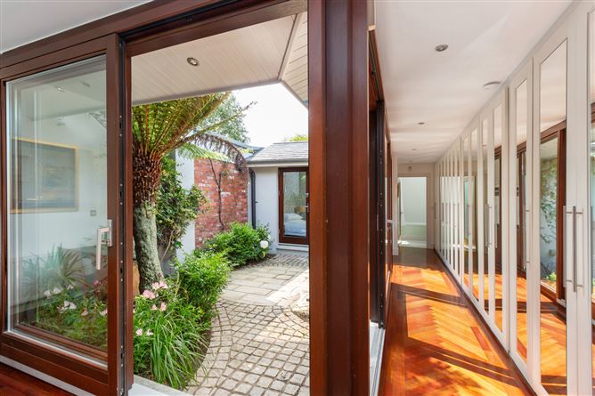 4 Greenville Terrace, South Circular Road, Dublin 8