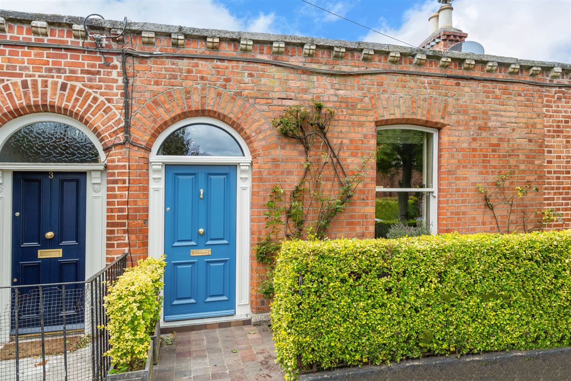 4 Greenville Terrace, South Circular Road, Dublin 8