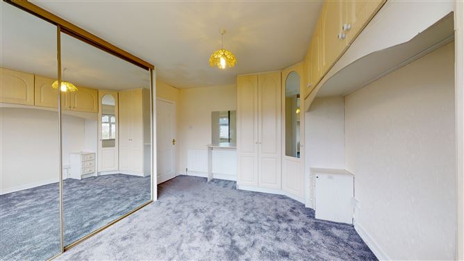 31 Woodville Court, Artane, Dublin 5