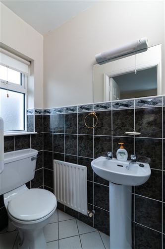 16 Riverside View, The Pines, Creagh, Ballinasloe, Galway