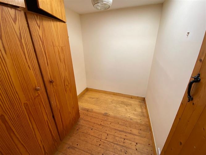 6A Douglas West, Douglas, Cork