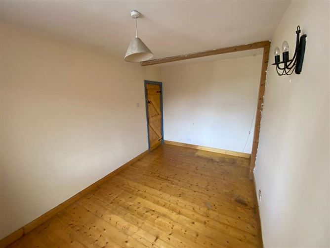6A Douglas West, Douglas, Cork