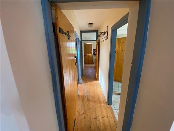 6A Douglas West, Douglas, Cork