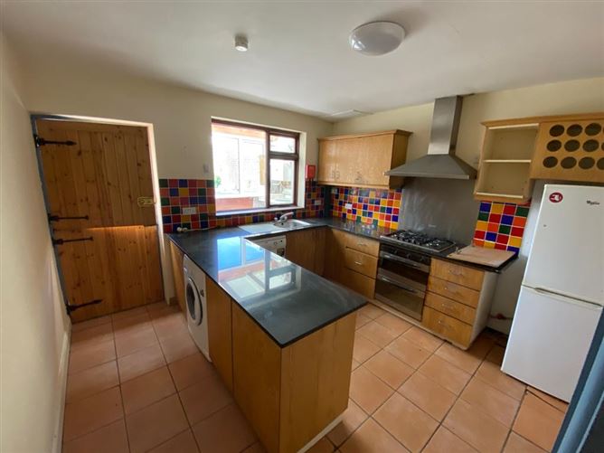 6A Douglas West, Douglas, Cork