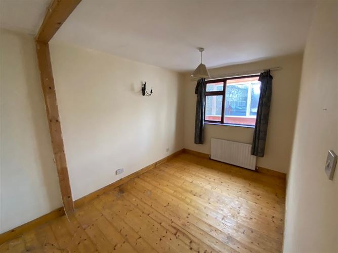 6A Douglas West, Douglas, Cork