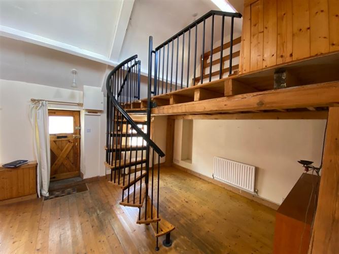 6A Douglas West, Douglas, Cork