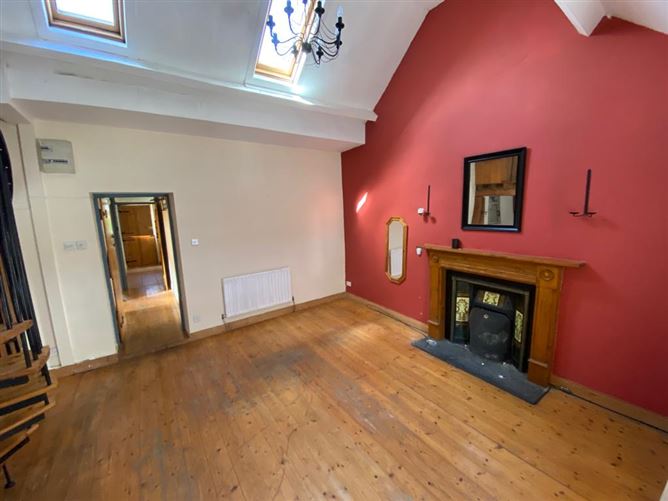 6A Douglas West, Douglas, Cork