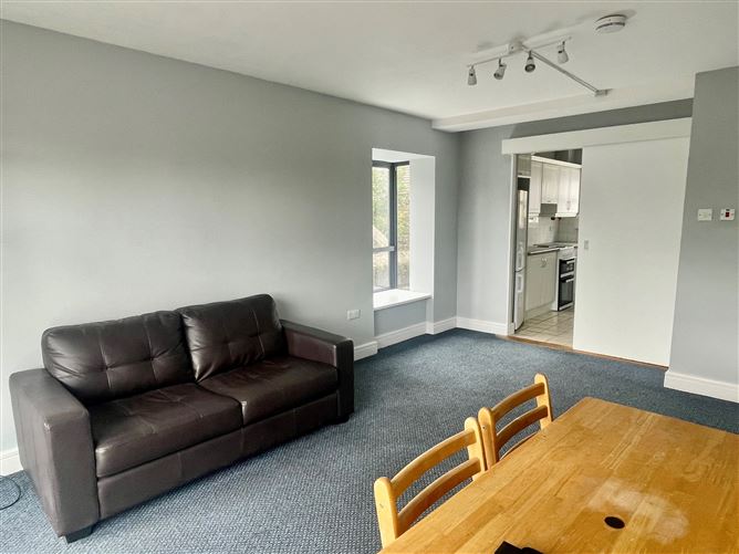 15 Bank Place, Bindon Lane, Ennis, Clare