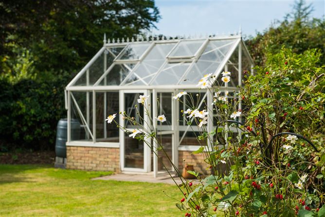 27 Racecourse Road, Tralee, Co. Kerry