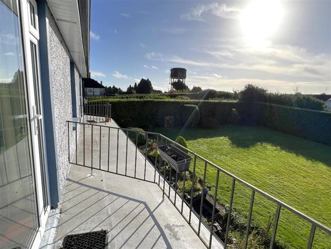 Donard, Knockroe, Castlerea, Roscommon