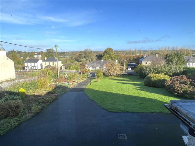 Donard, Knockroe, Castlerea, Roscommon