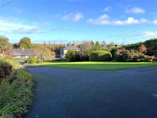 Donard, Knockroe, Castlerea, Roscommon
