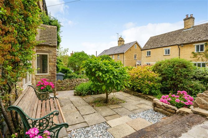 Cottage Blooms,Church Enstone,Oxfordshire,United Kingdom