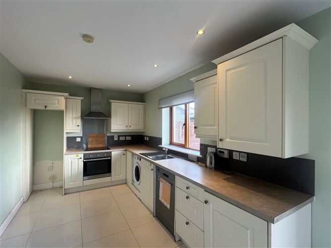 40 Holywell Grove. Sea Road, Kilcoole, Co. Wicklow