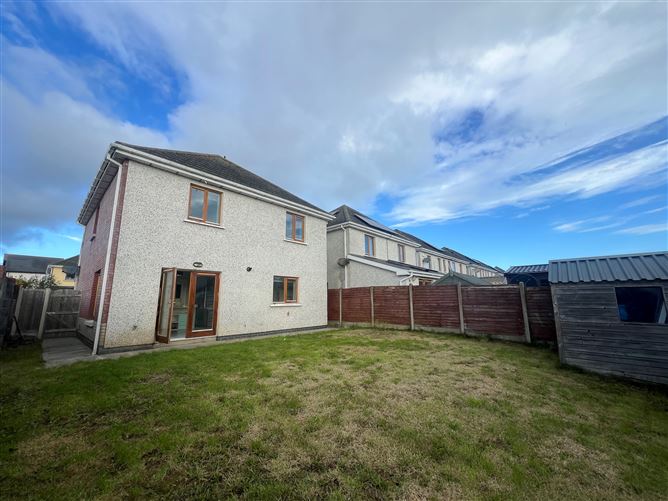40 Holywell Grove. Sea Road, Kilcoole, Co. Wicklow