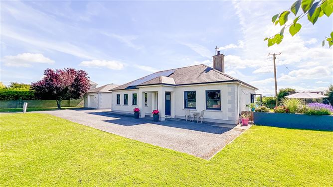 https://photos-a.propertyimages.ie/media/7/3/8/5010837/f936f1c8-cfd7-44a8-8153-27e0a1bf4295_l.jpg