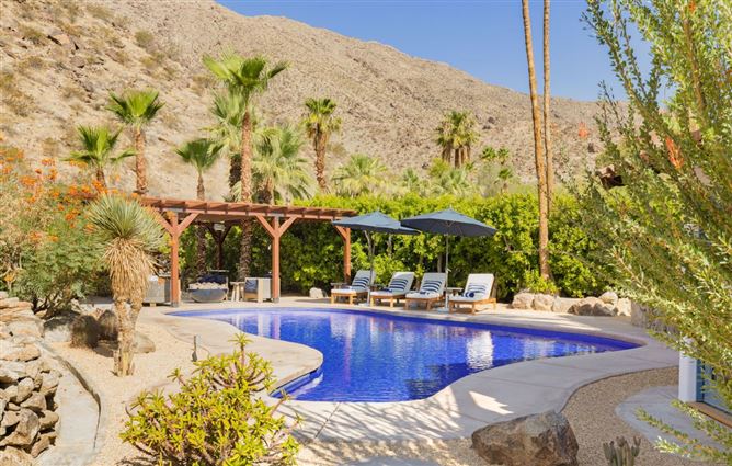 Cobalt Starlight,Palm Springs,California,USA