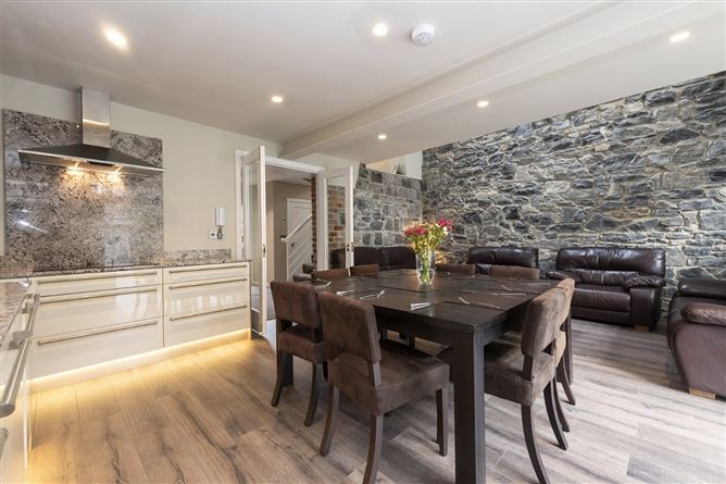 106 Baggot Lane, Ballsbridge, Dublin 4