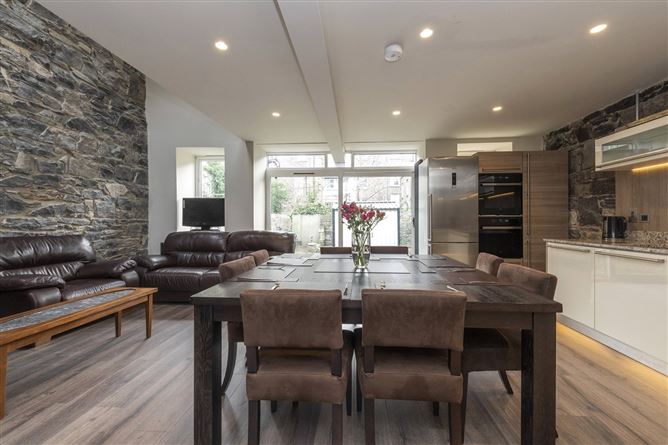 106 Baggot Lane, Ballsbridge, Dublin 4
