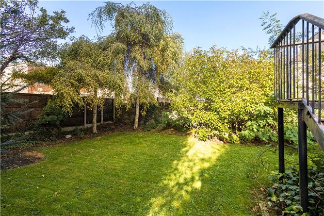 38 Lansdowne Road, Ballsbridge, Dublin 4