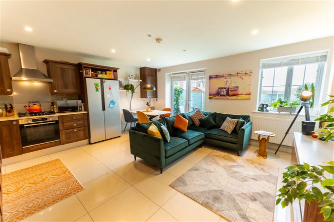 6 Peyton Drive, Rathcoole, Co.Dublin