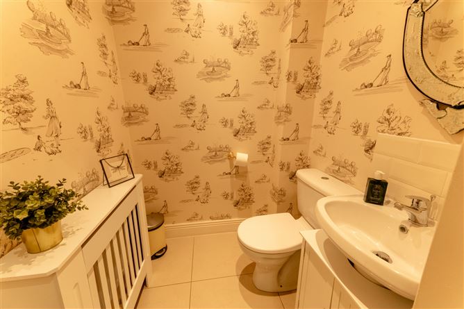 6 Peyton Drive, Rathcoole, Co.Dublin