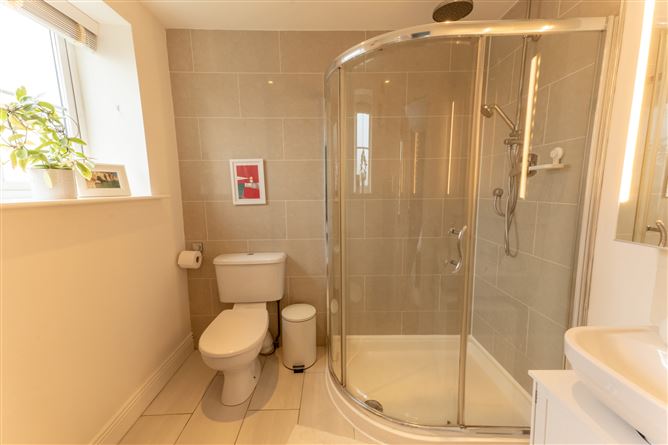 6 Peyton Drive, Rathcoole, Co.Dublin