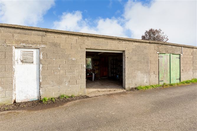 16 Hughes Road East, Walkinstown, Dublin 12