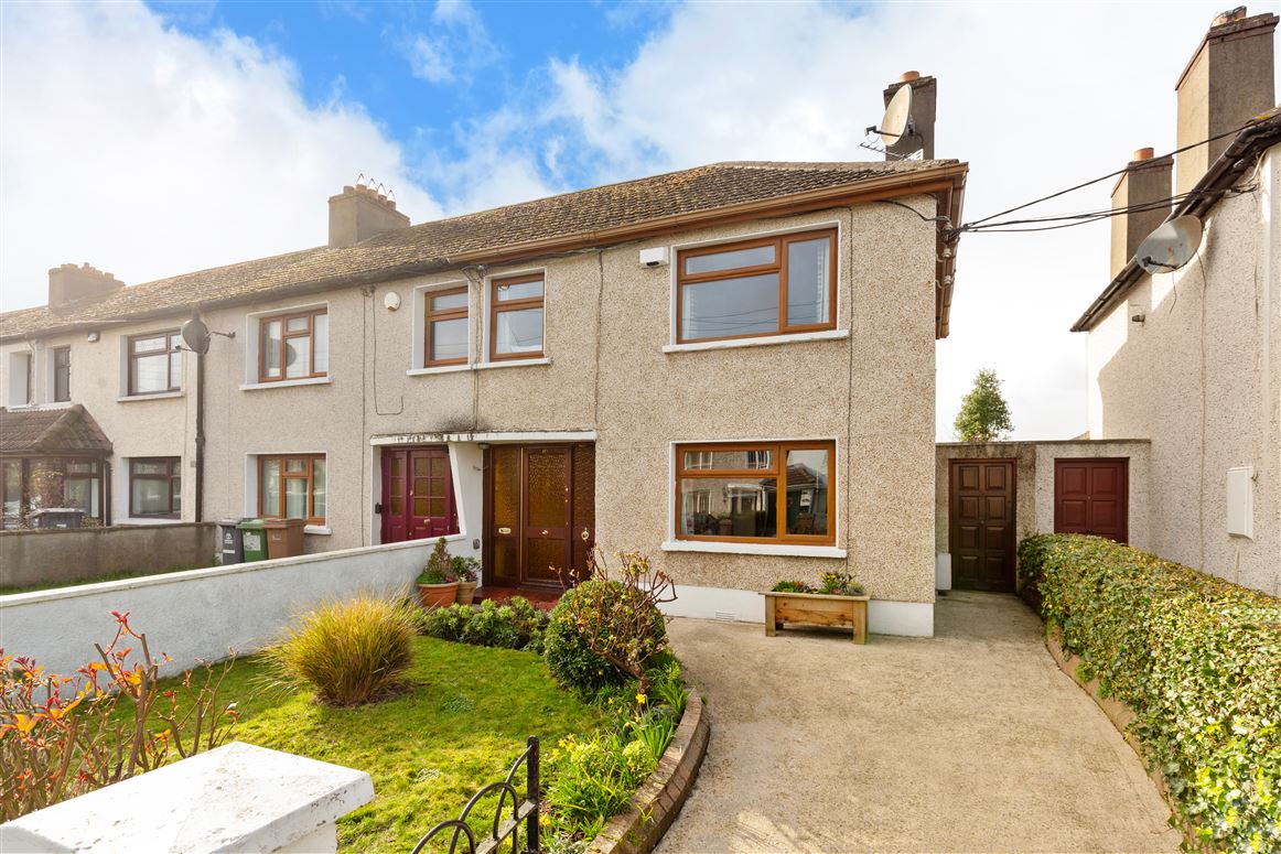 16 Hughes Road East, Walkinstown, Dublin 12