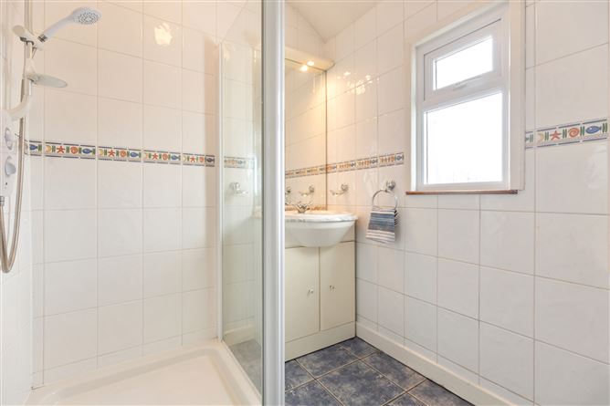 16 Hughes Road East, Walkinstown, Dublin 12