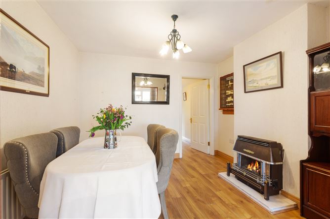 16 Hughes Road East, Walkinstown, Dublin 12