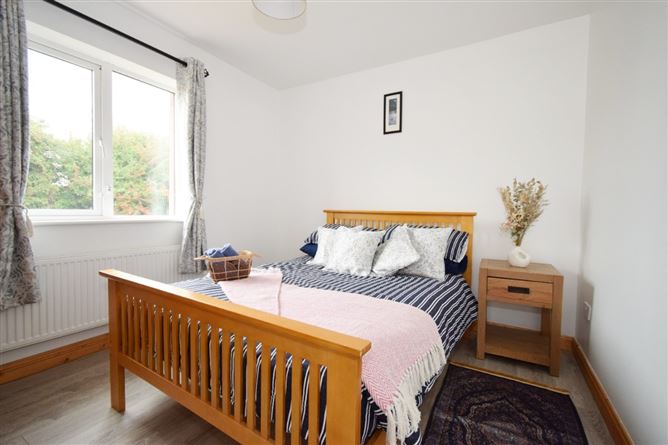 8 Abhainn Mor, Collooney, Sligo