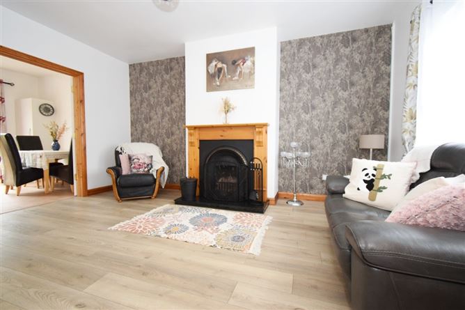 8 Abhainn Mor, Collooney, Sligo