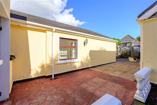La Vista, Church Hill, Passage West, Cork