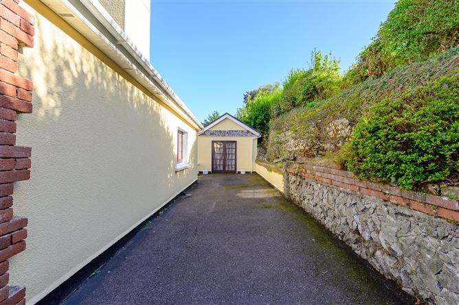 La Vista, Church Hill, Passage West, Cork
