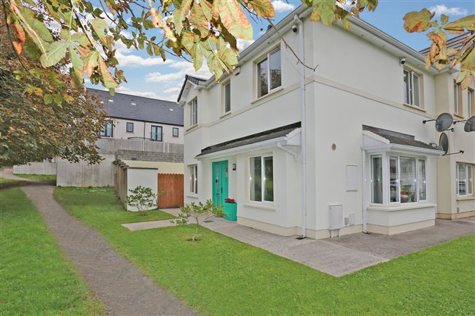 1 Castlerock Avenue, Castlerock, Castleconnell, Co. Limerick