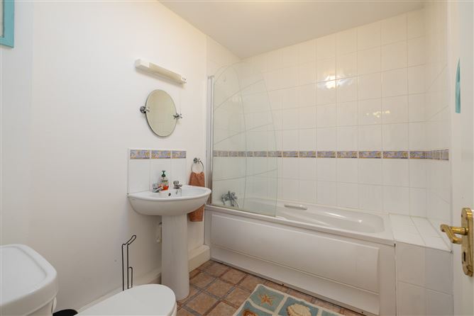 No. 6 Castlegardens, Saint Helen's, Rosslare, Wexford