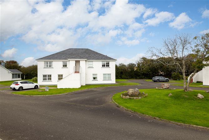 No. 6 Castlegardens, Saint Helen's, Rosslare, Wexford