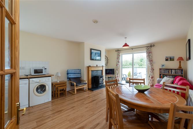 No. 6 Castlegardens, Saint Helen's, Rosslare, Wexford