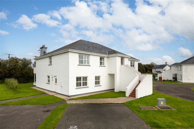 No. 6 Castlegardens, Saint Helen's, Rosslare, Wexford