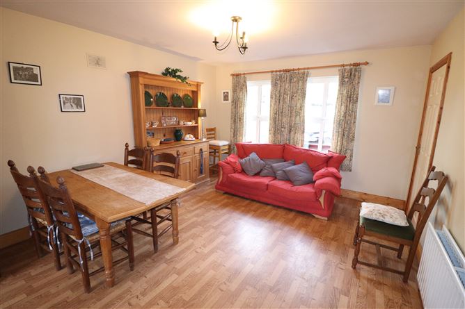 10 Ashgrove Meadows, Ballina, Tipperary