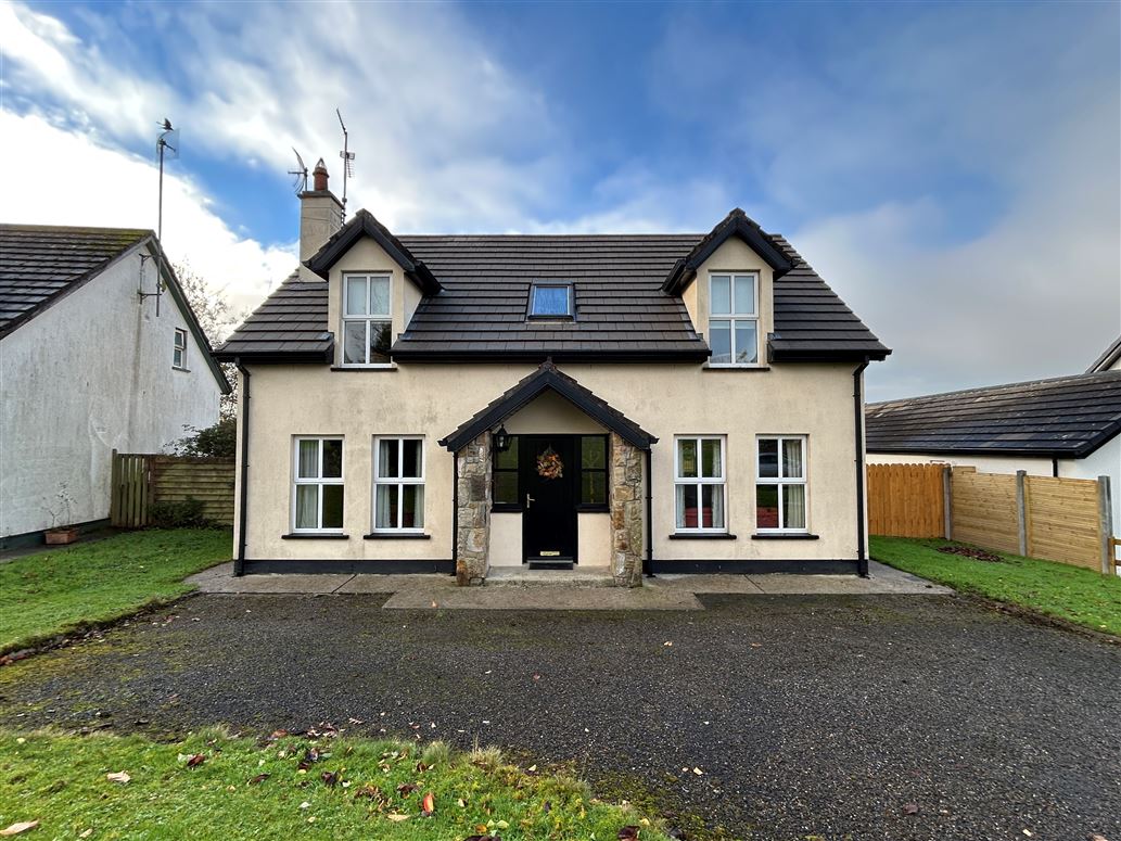 10 Ashgrove Meadows, Ballina, Tipperary