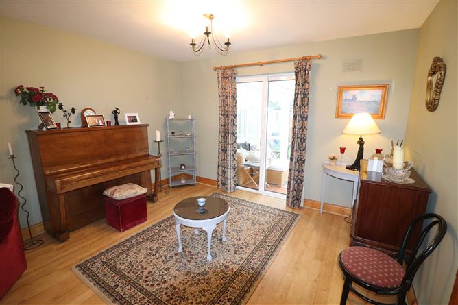 10 Ashgrove Meadows, Ballina, Tipperary