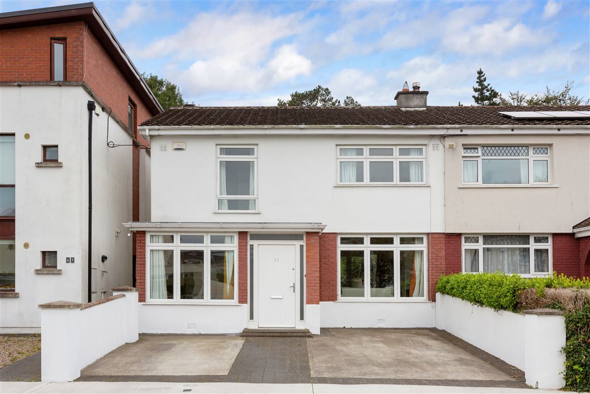 71 Broadford Rise, Ballinteer, Dublin 16
