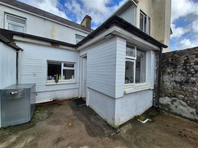 Kilkerrin Road, Glenamaddy, Co. Galway