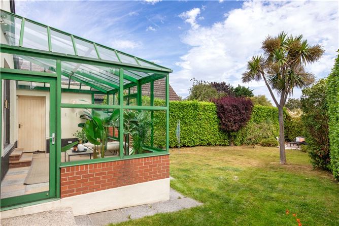Photo 22 of 24 — 90 Shrewsbury Lawn, Cabinteely, Dublin 18